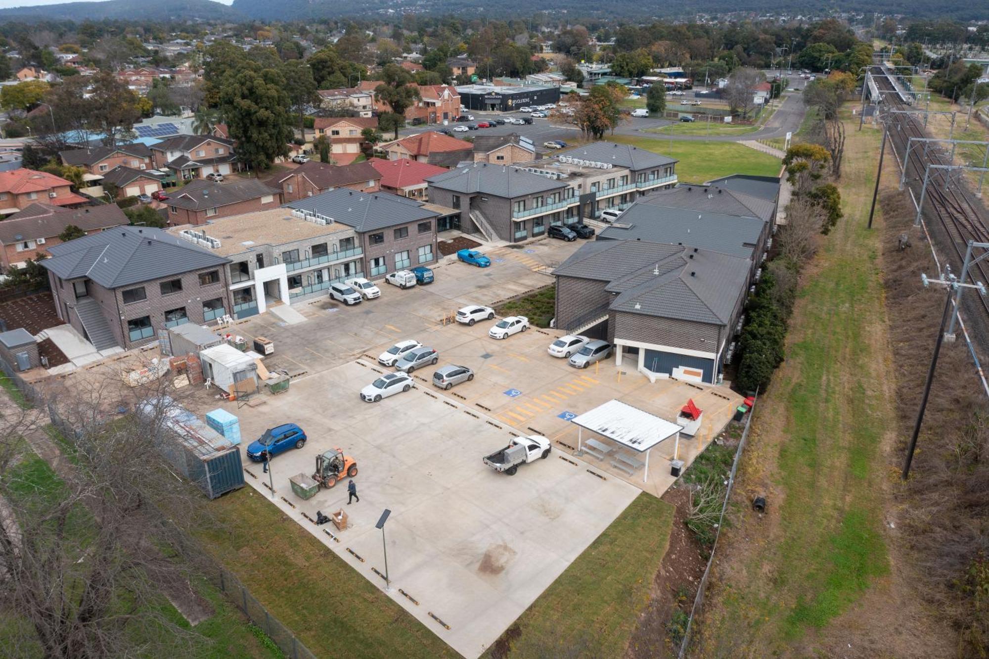 Value Suites Penrith Exteriér fotografie