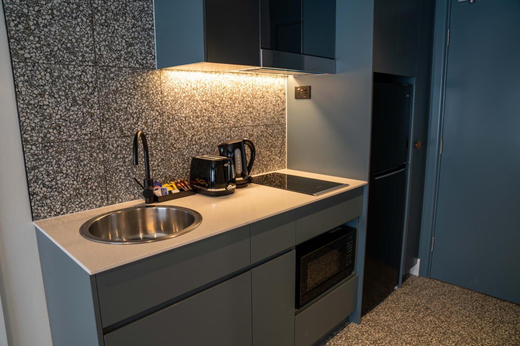 Value Suites Penrith Exteriér fotografie