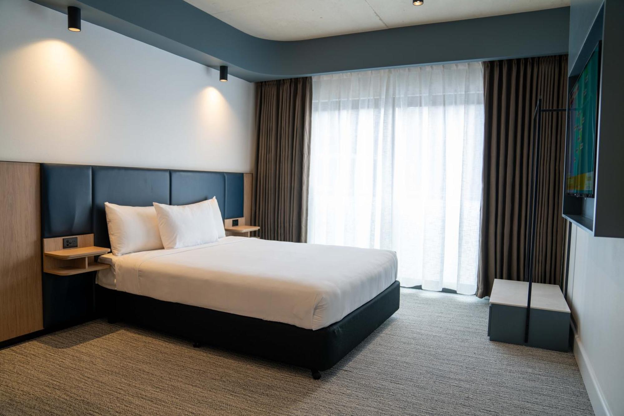 Value Suites Penrith Exteriér fotografie