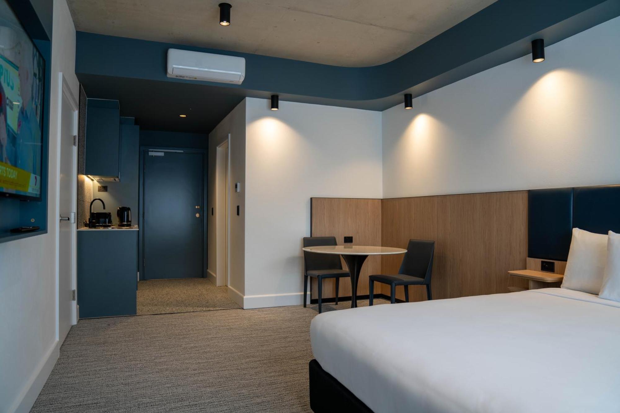 Value Suites Penrith Exteriér fotografie