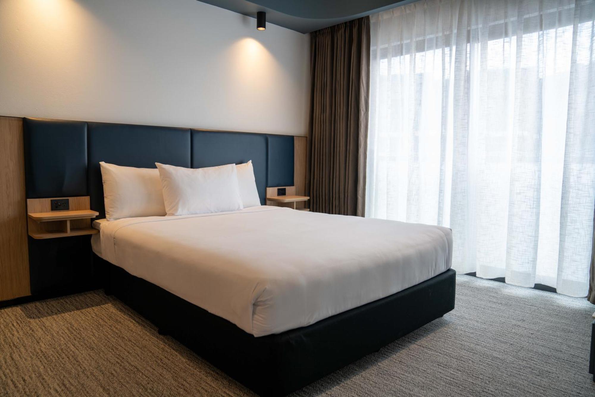 Value Suites Penrith Exteriér fotografie